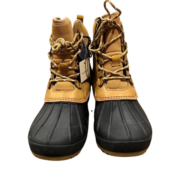 Iffy Duck waterproof boots by Universal Thread. - Picture 3 of 12